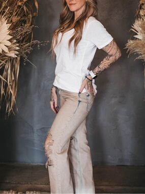 VERVET BY FLYING MONKEY Distressed Beige Wide-Leg Jeans- WORN ONCE in this photo